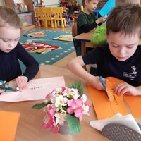 429504586 369805399205549 8505985198288137474 n