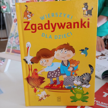okładka książeczki ,,Zgadywanki: wierszyki dla dzieci.